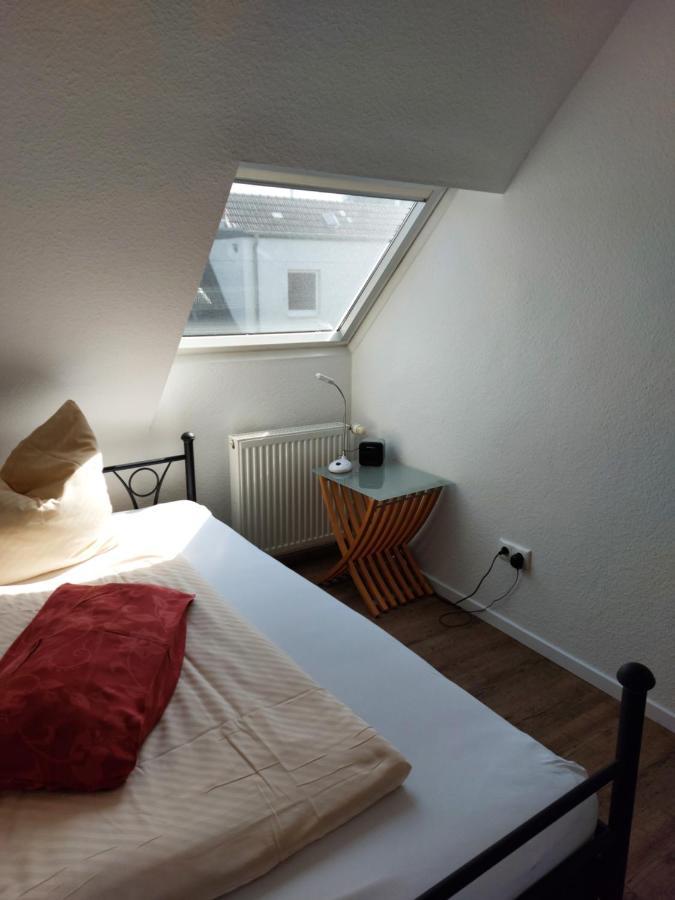 Hotel Alt-Rodenkirchen Cologne Exterior photo