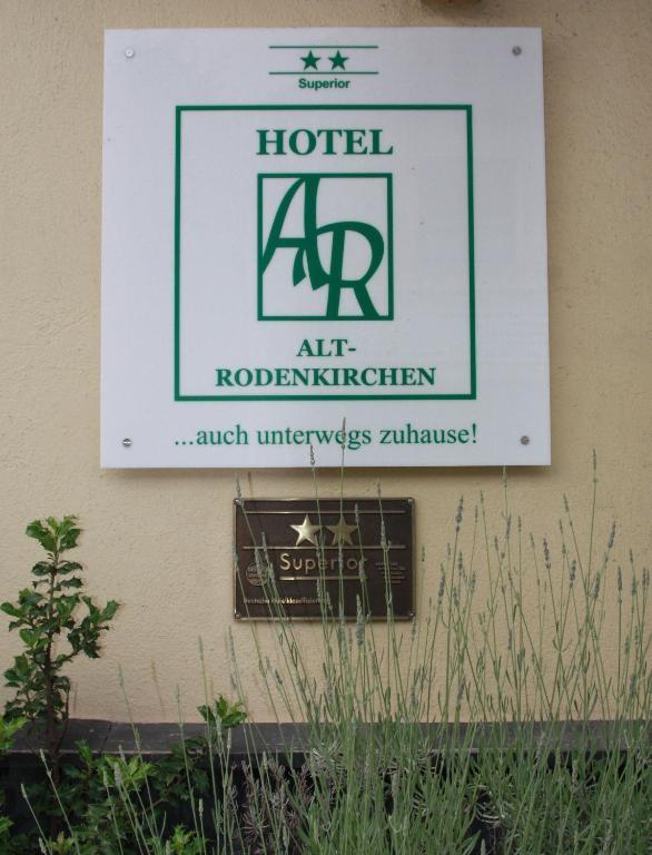 Hotel Alt-Rodenkirchen Cologne Exterior photo