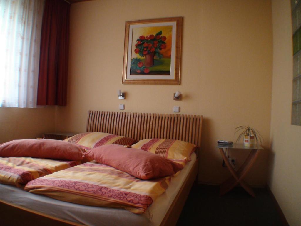 Hotel Alt-Rodenkirchen Cologne Room photo